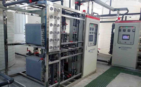 9��/h��Ĥ������ϴ�aƷ���܃���