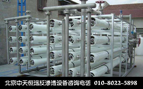 ���B͸�O��