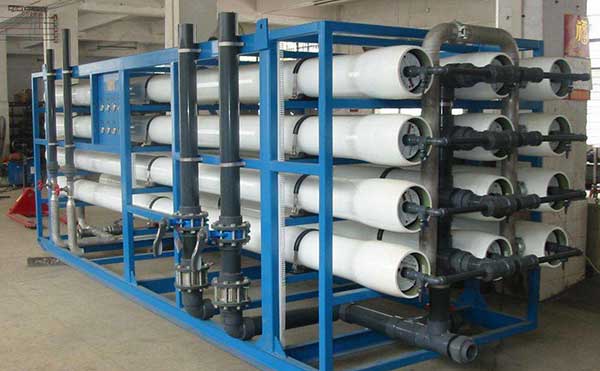 ���B͸�߼�ˮϵ�y(t��ng)��ѪҺ͸���е����ã��D�ģ�