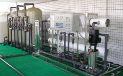 ���ν�B�p�����B͸����ˮ�O���������D�ģ�