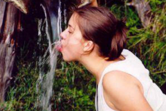 �VȪˮ�O(sh��)�乤ˇ���̼���(y��ng)�÷���